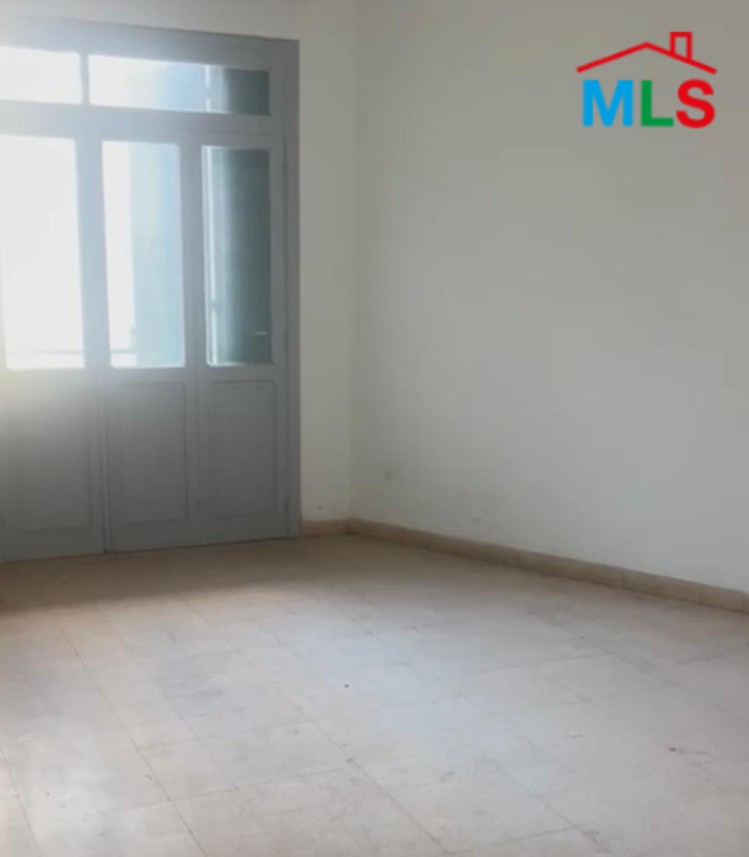 230 SQM Office For Rent in Badaro