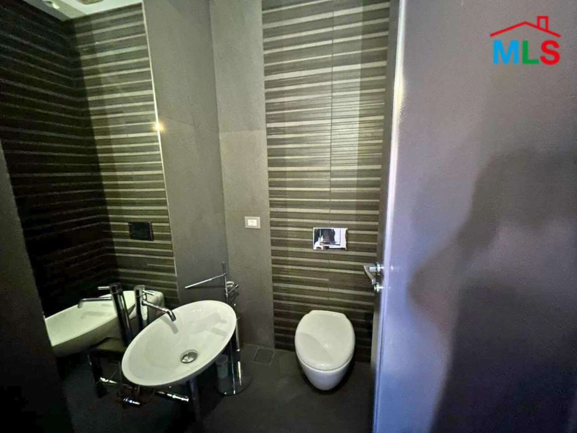 Furnished Apartment with City View For Rent in Prime Location in Down Town