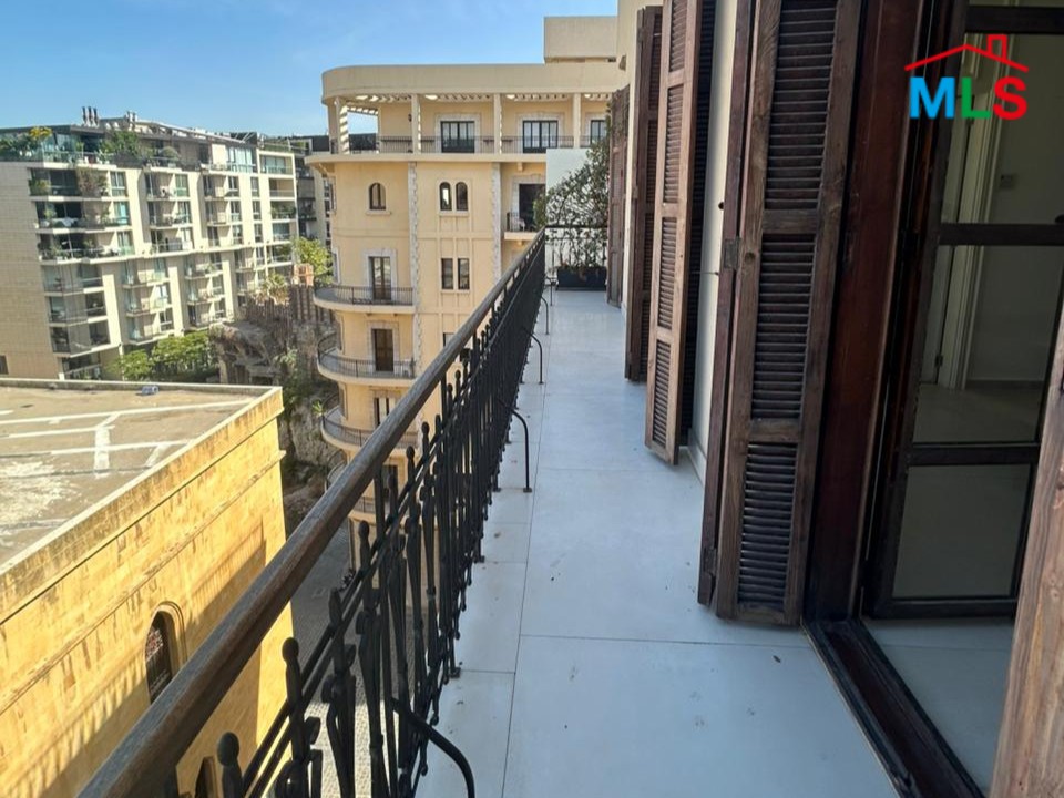 Furnished One Bedroom Apartment with Sea View For Rent in Down Town