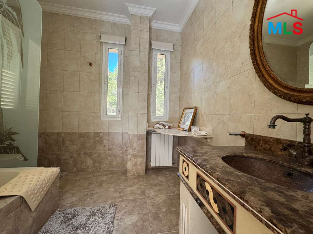 Fully Furnished Decorated Villa For Rent in Baabdat