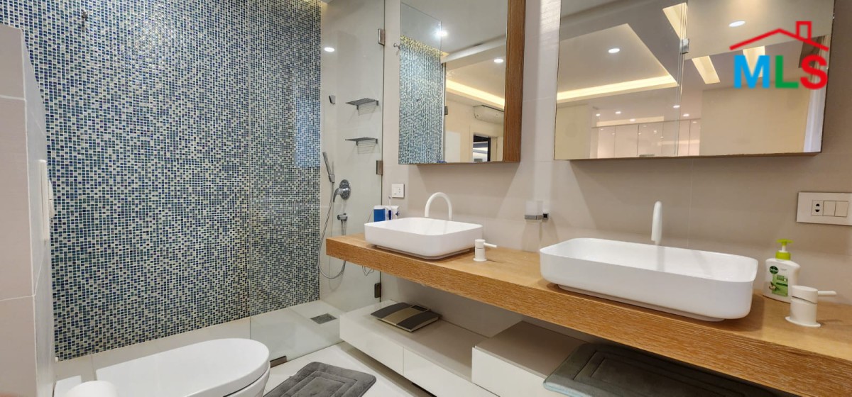 Fully Furnished Decorated Apartment For Rent in Yarzeh
