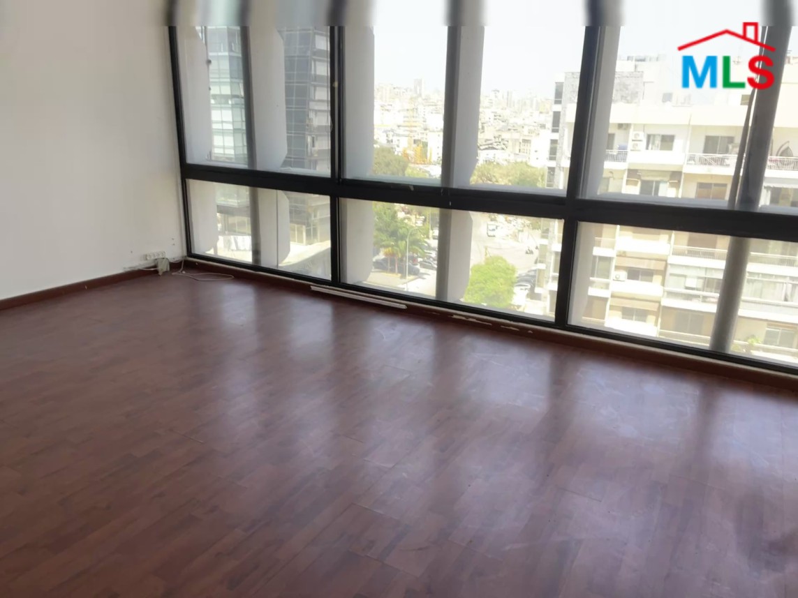 Spacious Office For Rent in Bouchrieh
