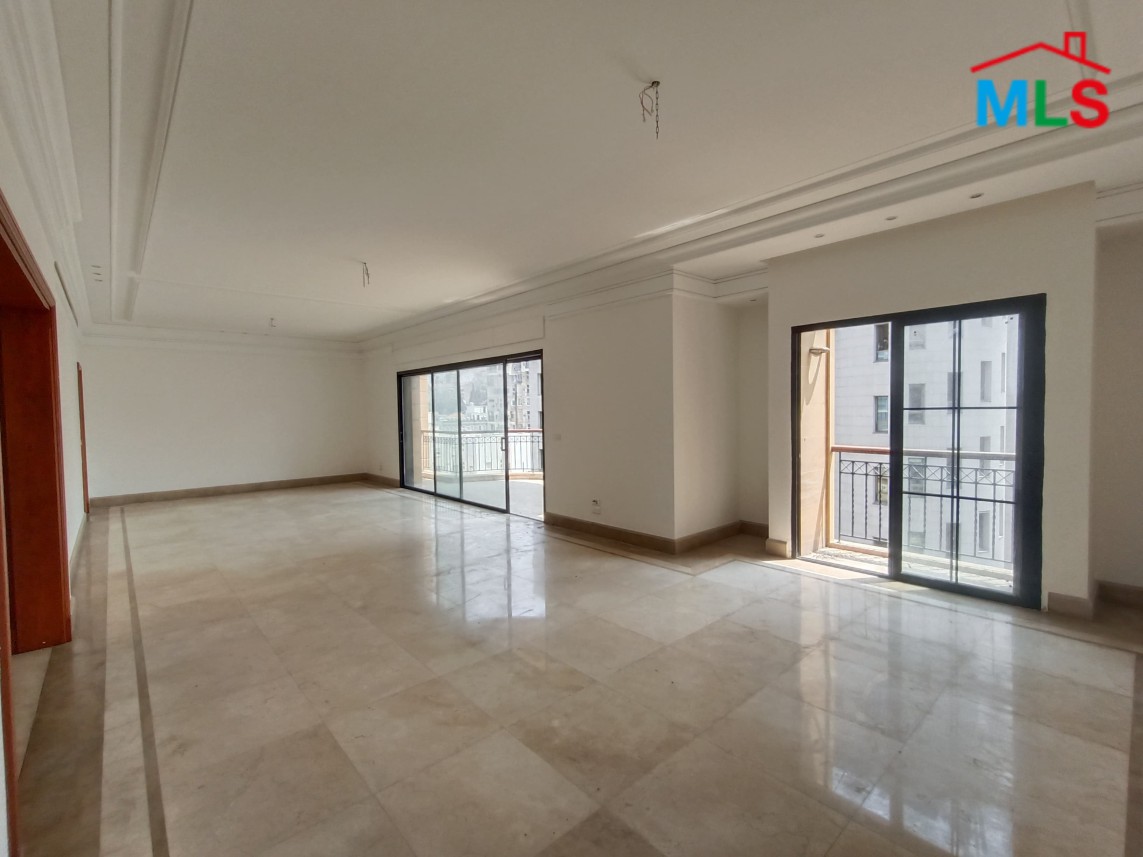 High-End and Charming Apartment For Rent in Gemmayzeh, Pasteur