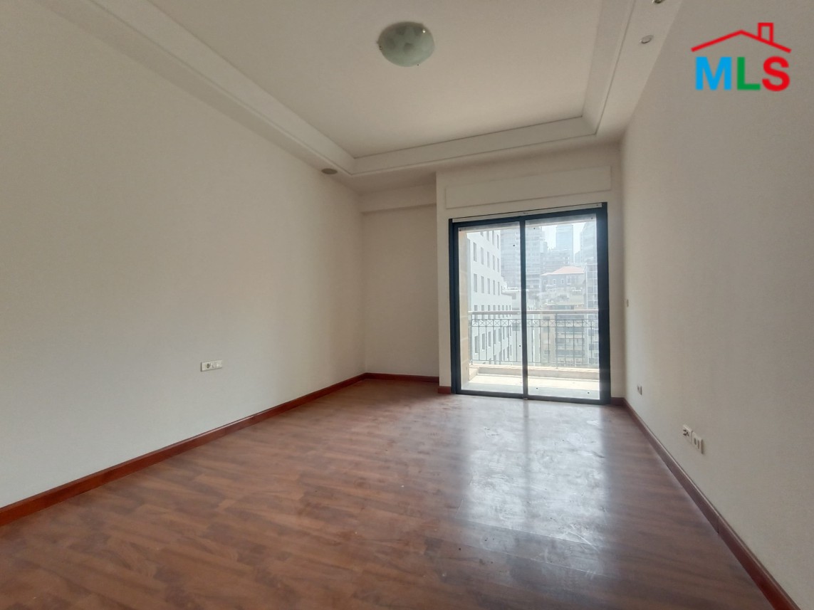 High-End and Charming Apartment For Rent in Gemmayzeh, Pasteur