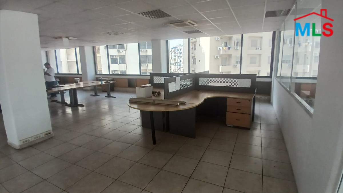 500 SQM Open Space Office For Rent in Bouchrieh