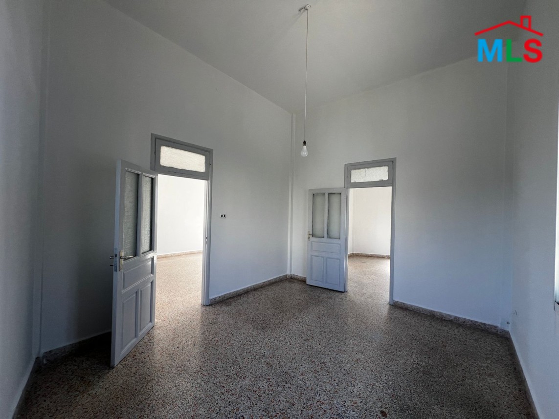 100 SQM Office For Rent in Baabda