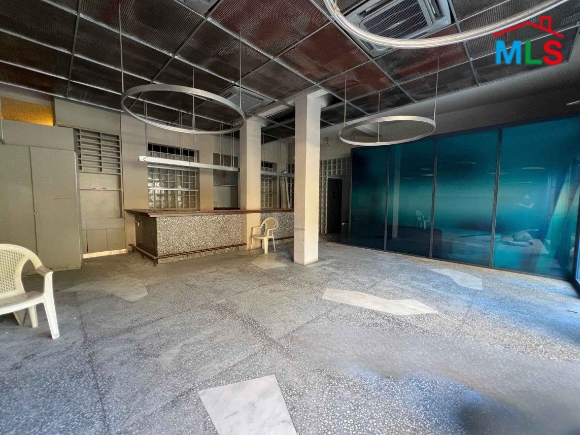 115 SQM Shop For Rent in Mar Mikhael