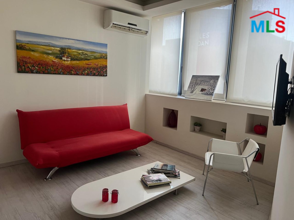 Furnished Equipped Dental Clinic For Rent in A Commercial Center in Antelias