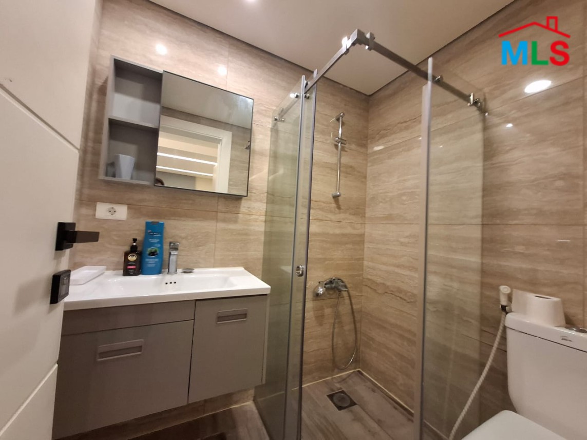 Modern Apartment With Terrace & Garden For Rent in A Gated Community in Tabarja
