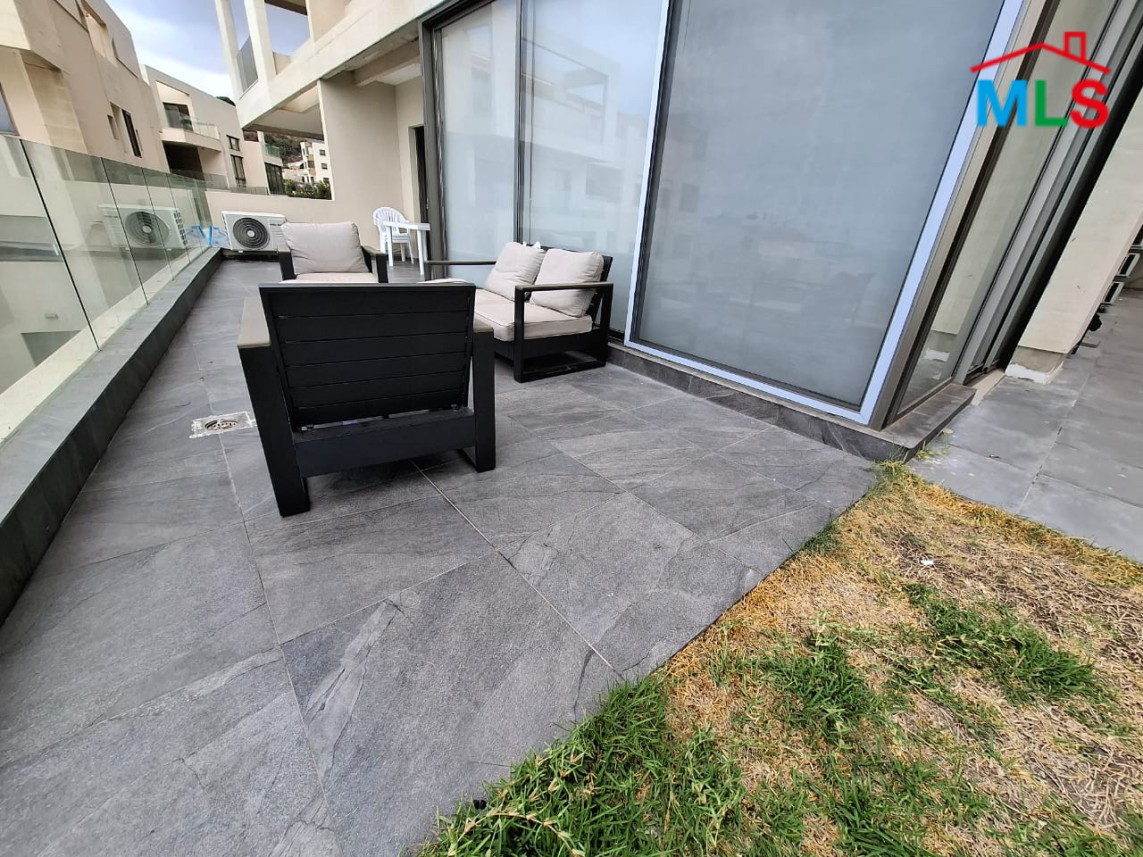 Modern Apartment With Terrace & Garden For Rent in A Gated Community in Tabarja