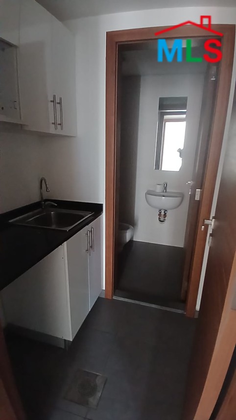 100 SQM Office For Rent In A Commercial Center In Jdeideh