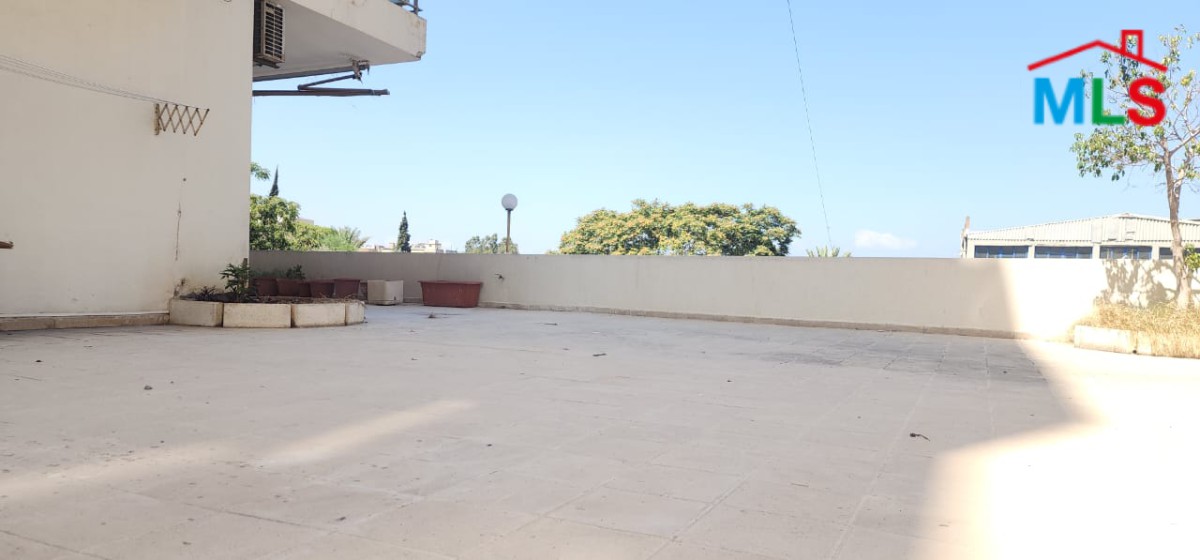 Furnished Apartment With Terrace For Rent in Baabda, Brasilia