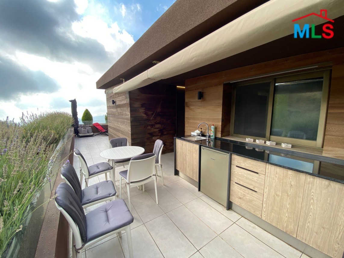 Fully Furnished Duplex Chalet with Terrace for Rent in RedRock Faqra