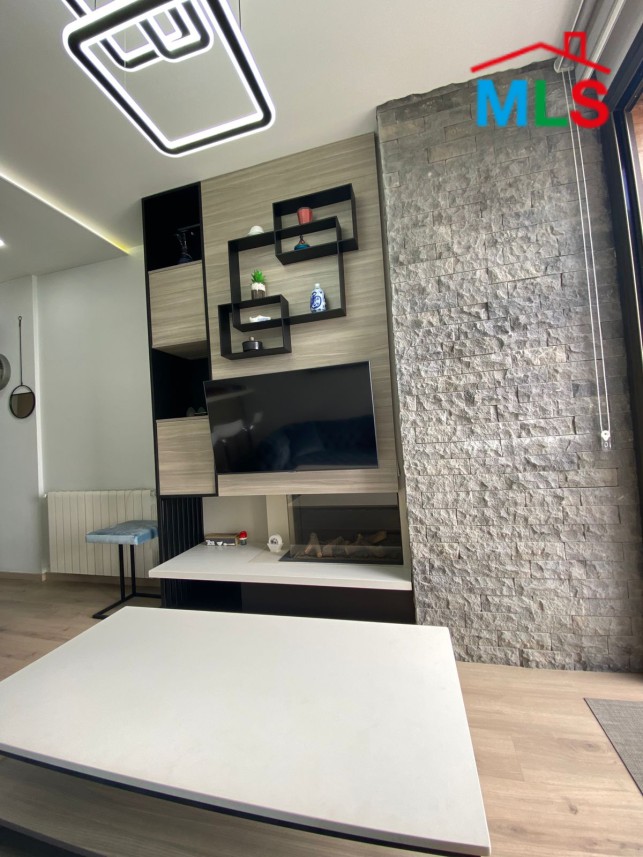 Fully Furnished Duplex Chalet with Terrace for Rent in RedRock Faqra