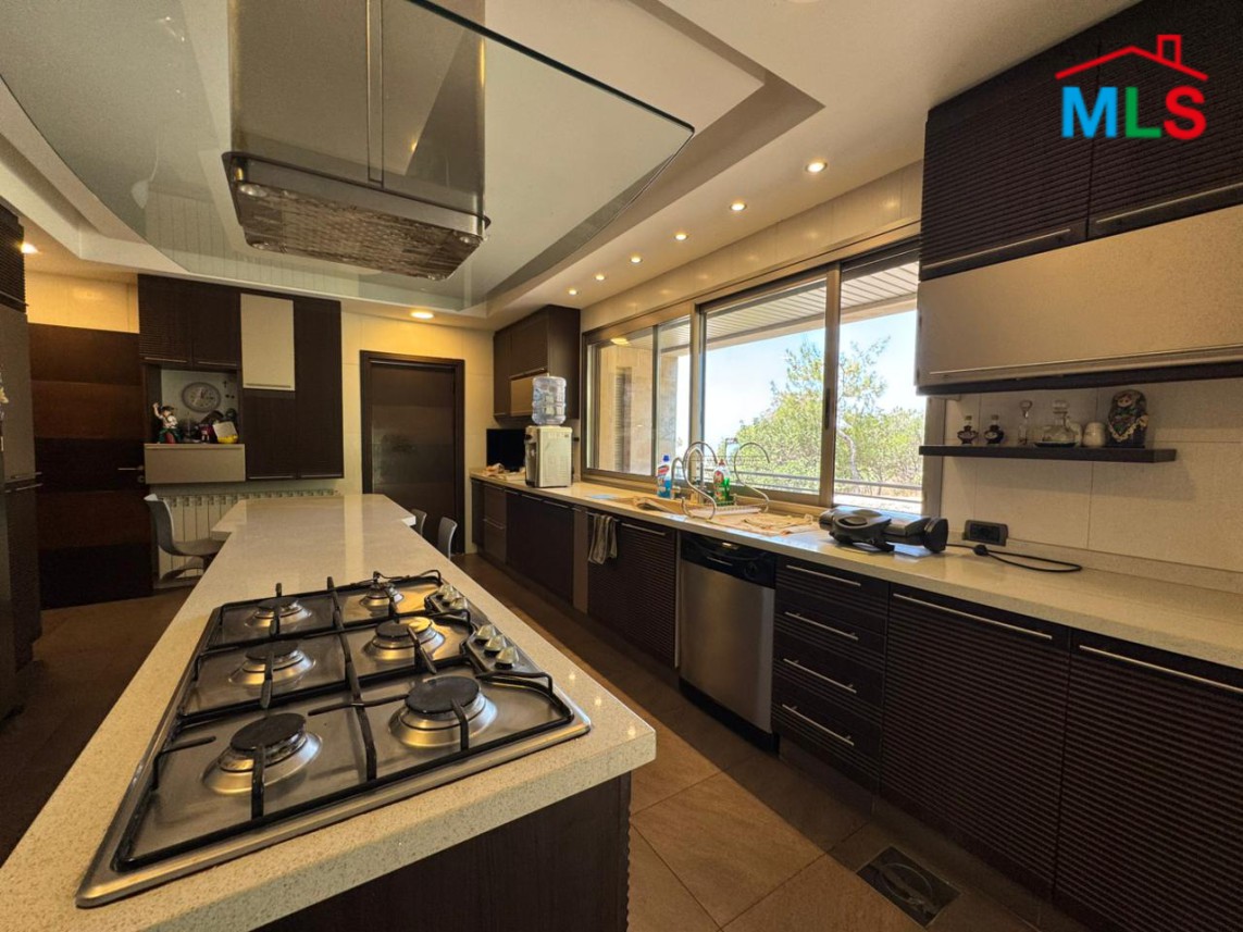 Fully Furnished Apartment With Garden For Rent in a Calm Area in Monteverde