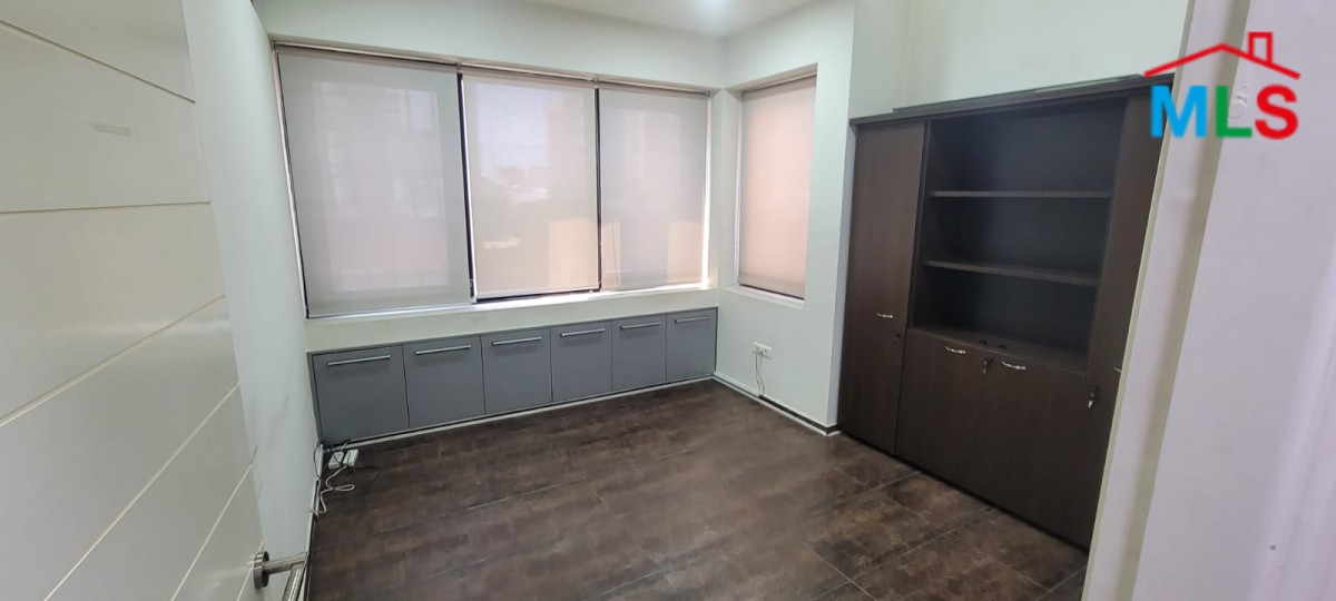 150 SQM Office For Rent in Sin EL Fil