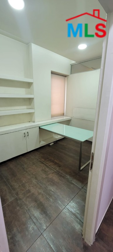 150 SQM Office For Rent in Sin EL Fil