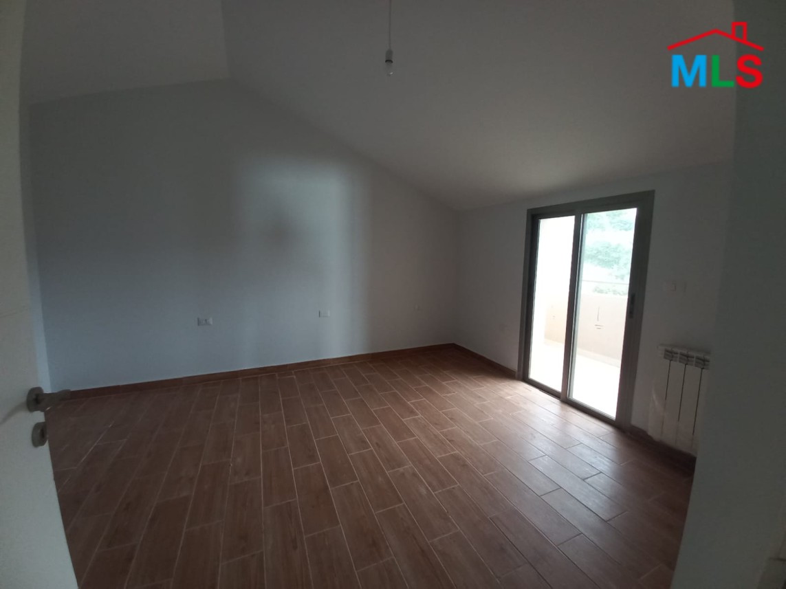 Duplex With A Panoramic View For Rent in Hboub
