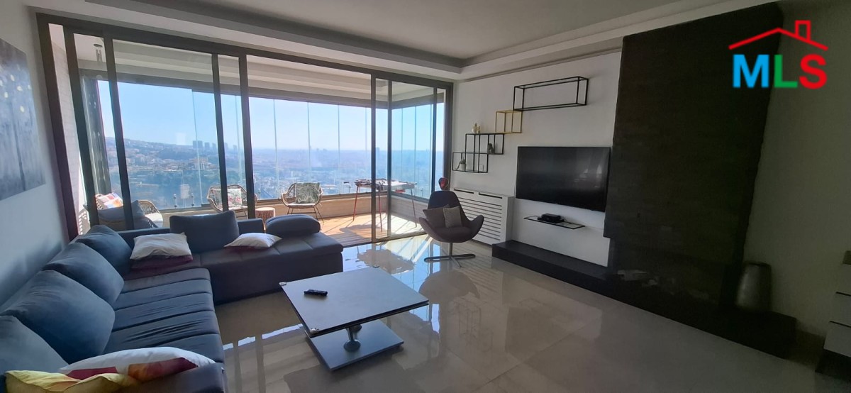 Fully Furnished Apartment With An Open View For Rent in Biakout