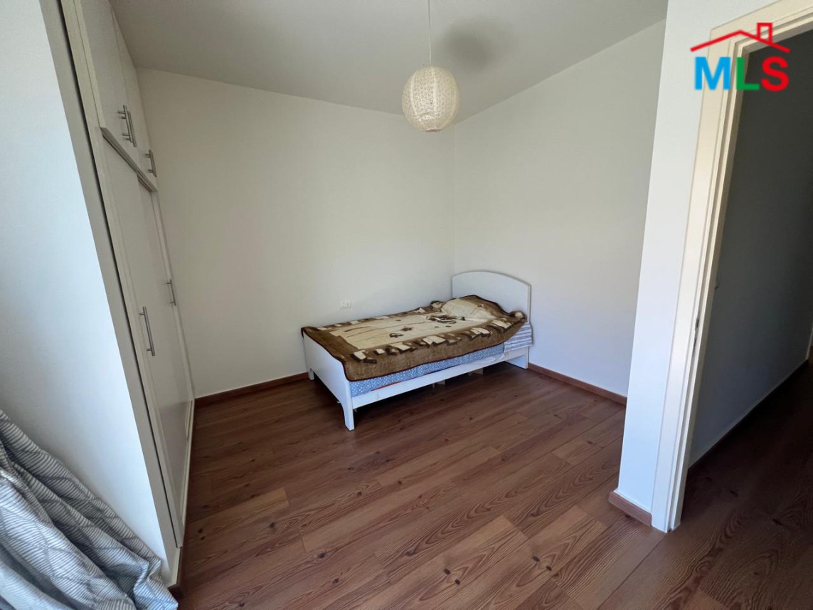 Furnished Spacious Apartment For Rent in Tilal Ain Saade