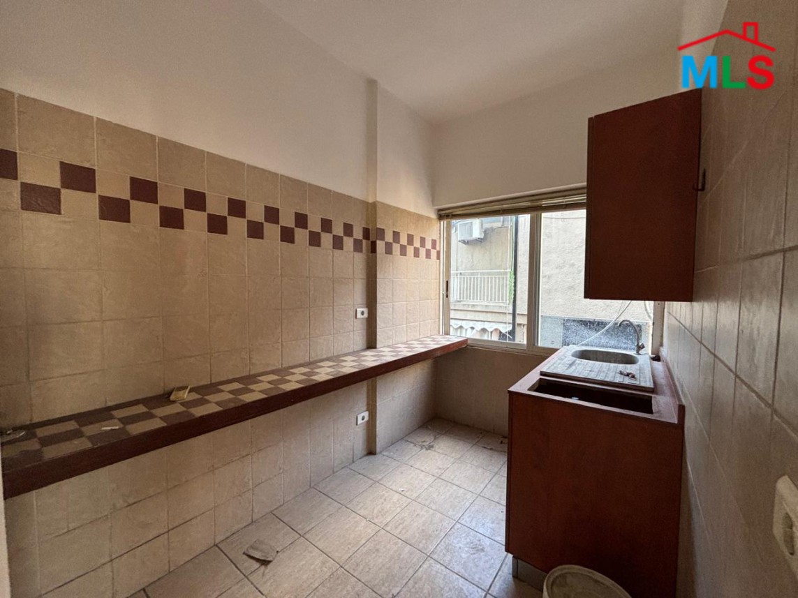 80 SQM Office For Rent in Badaro