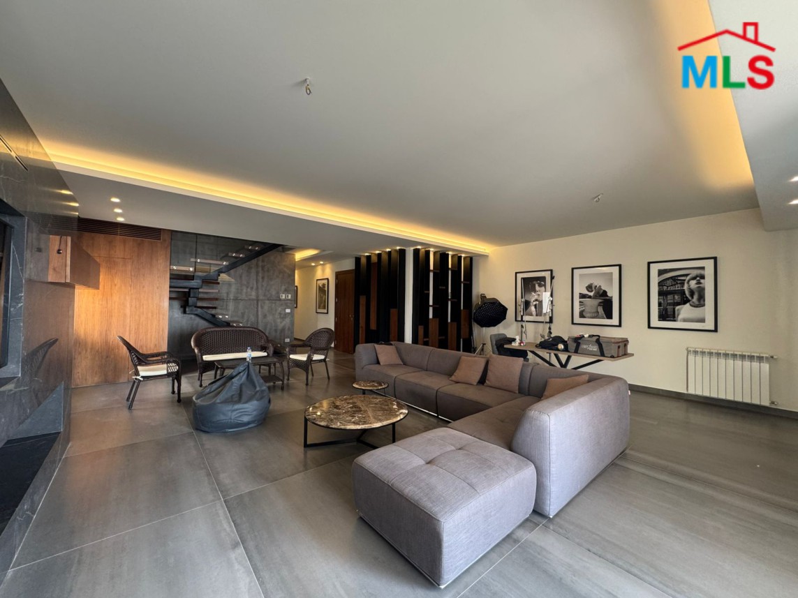 Fully Furnished Decorated Duplex For Rent in Mansourieh