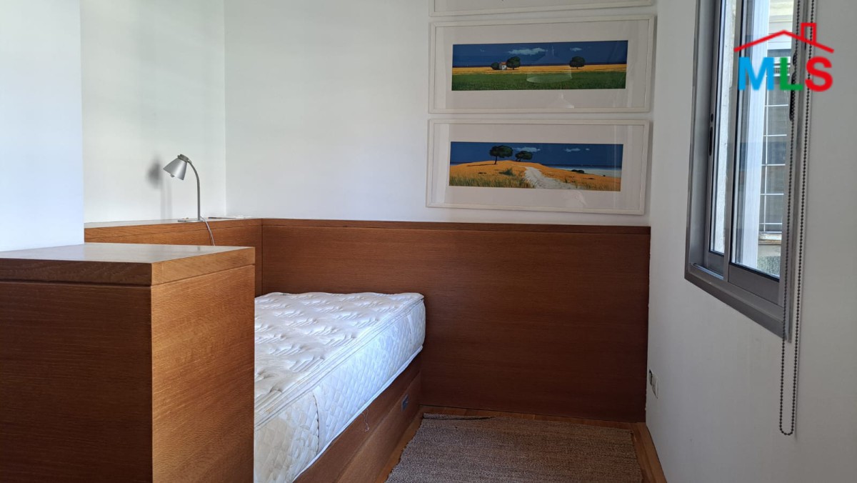 Spacious & Furnished Apartment For Rent in Koraytem, Ras Beirut