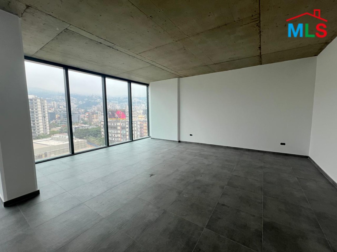 An Open Space Office For Rent in Naccache