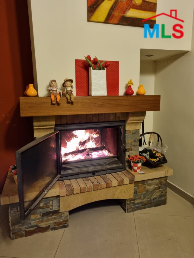 Fully Furnished Decorated Apartment For Rent in Mar Moussa
