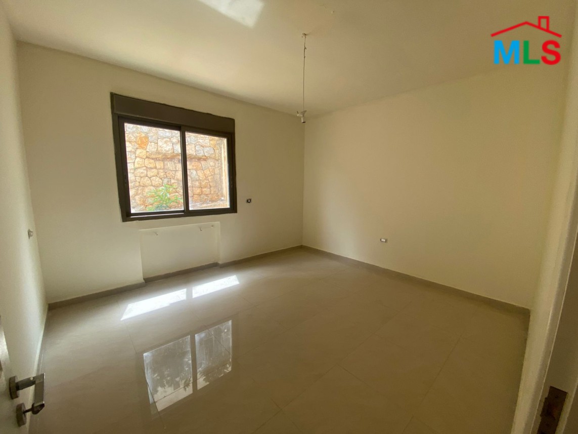 3-Bedroom Apartment With Garden For Rent in Elissar
