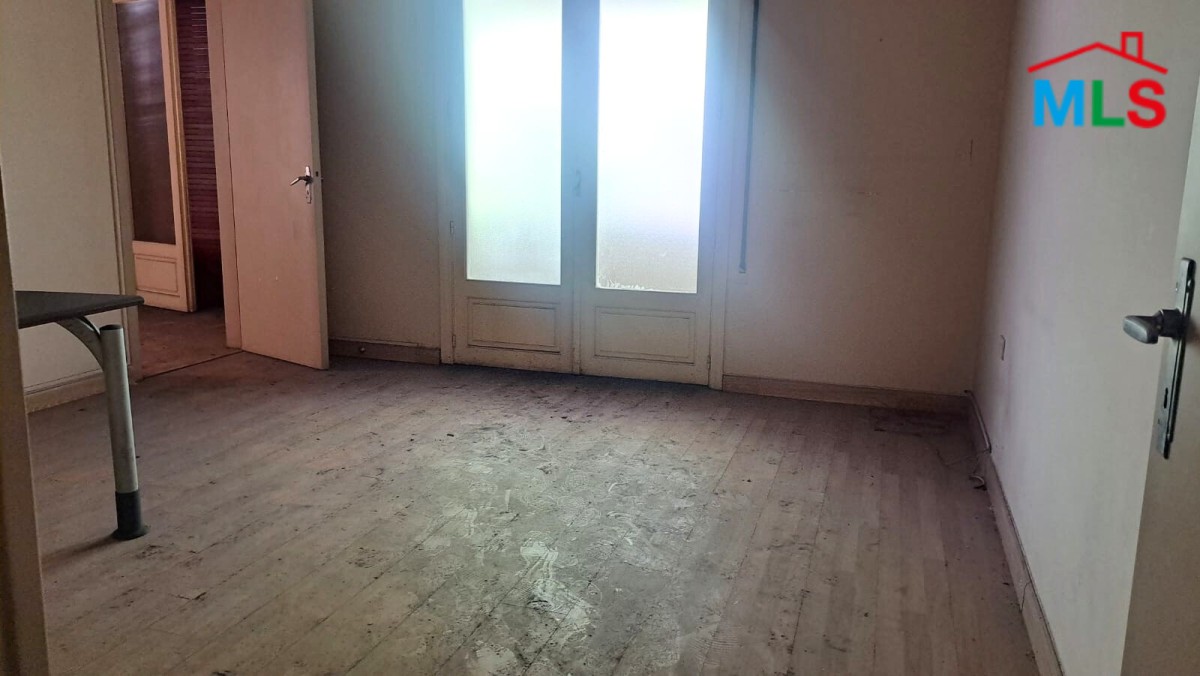 450 SQM Offices For Rent in Sanayeh, Ras Beirut