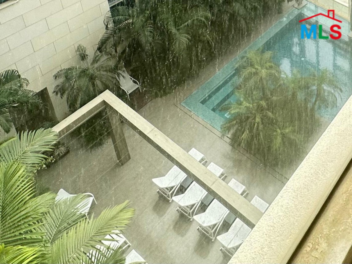 High-End 3-Bedroom Apartment For Rent in Down Town