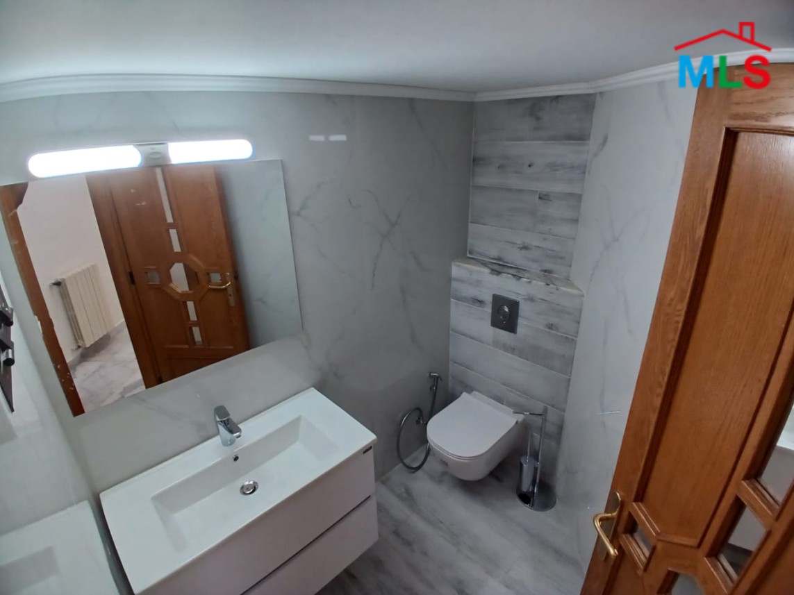 Spacious Apartment With Sea View For Rent in Biyada