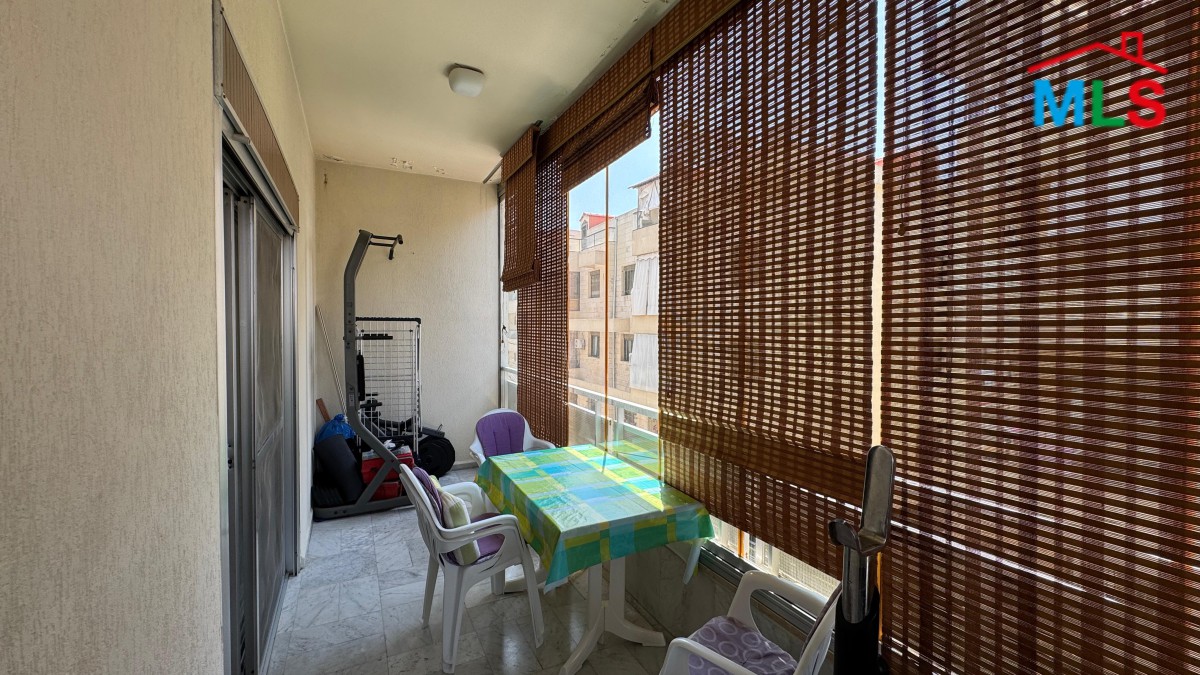 Fully Furnished Apartment For Rent in Mazraat Yachouh