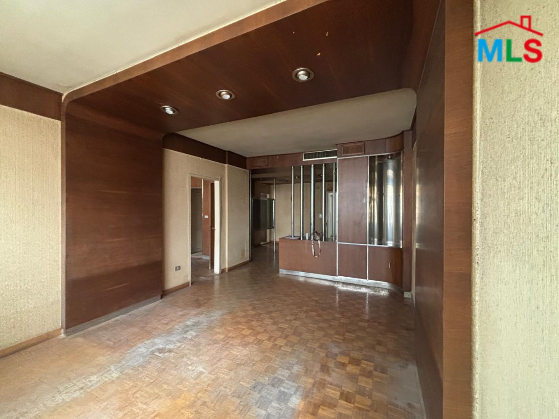85 SQM Office For Rent in Badaro
