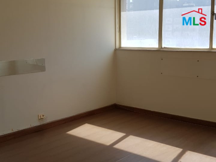 175 SQM Renovated Office For Rent in Badaro