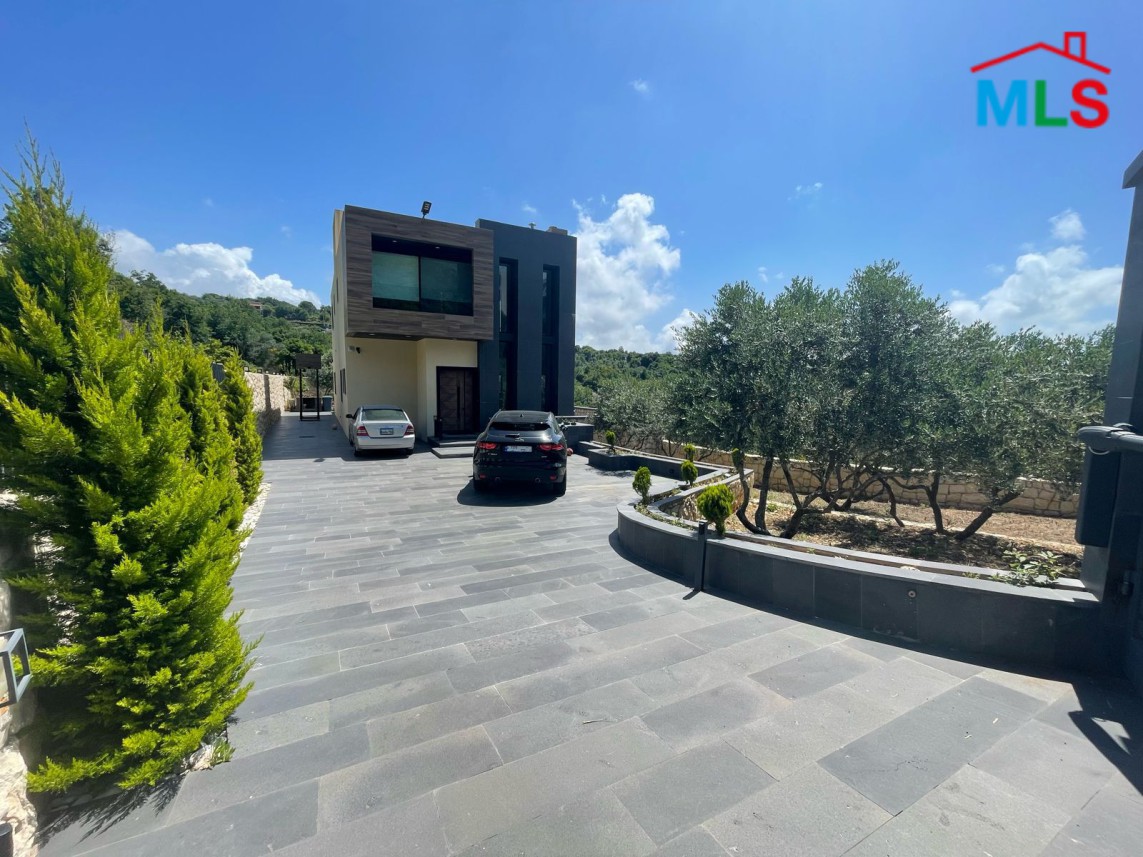 Furnished & Decorated Villa With High-End Finishing For Rent In Kour, Batroun