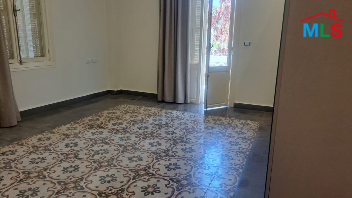 Furnished 3-Bedroom Apartment For Rent in Ain Al Mraiseh, Ras Beirut
