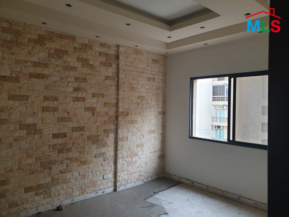 50 SQM Office For Rent in Jdeideh