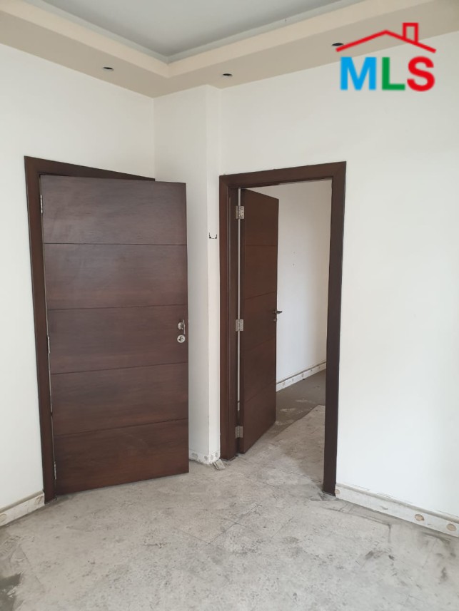 50 SQM Office For Rent in Jdeideh