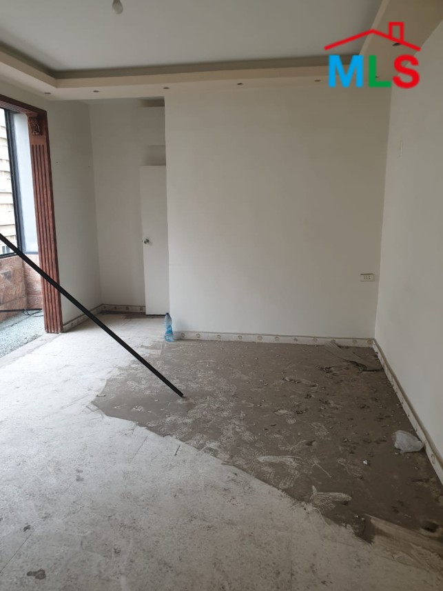 50 SQM Office For Rent in Jdeideh