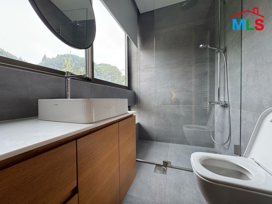 Fully Furnished High-End Finishing Apartment For Rent in Beit Meri