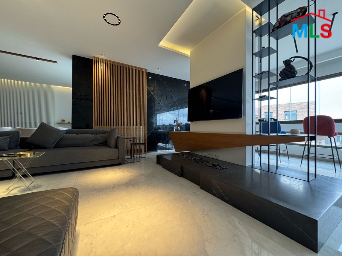 Fully Furnished High-End Finishing Apartment For Rent in Beit Meri