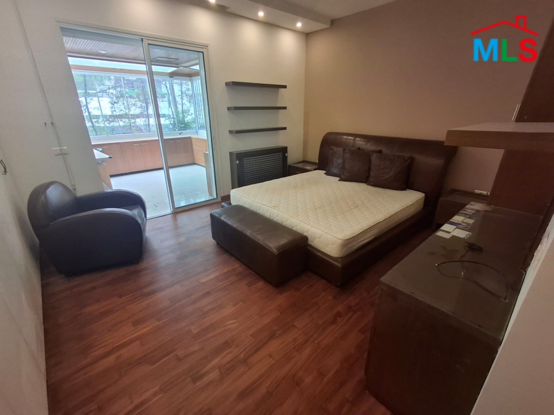 Furnished 4-Bedroom Apartment For Rent in Achrafieh, Nazareth