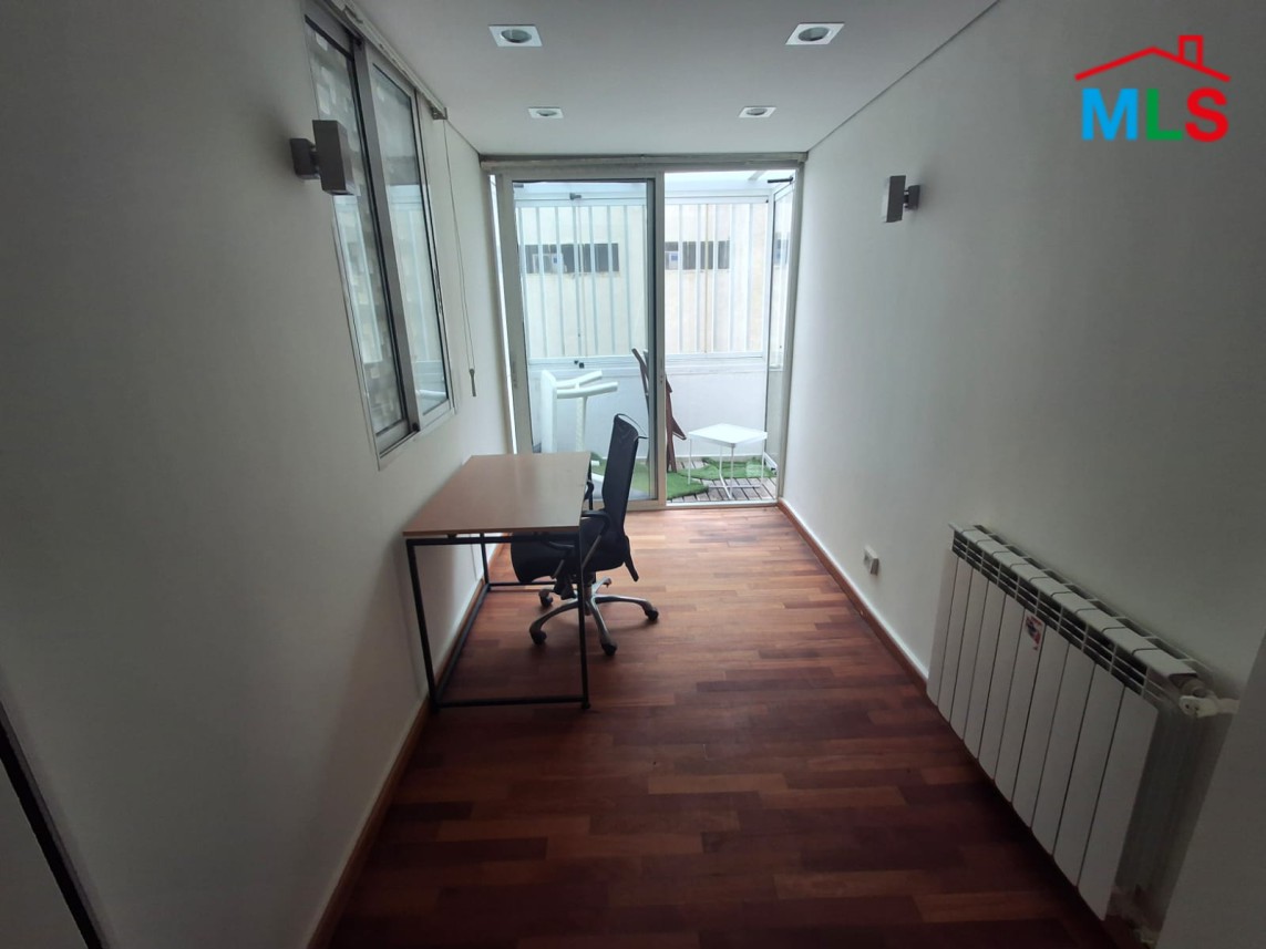 Furnished 4-Bedroom Apartment For Rent in Achrafieh, Nazareth