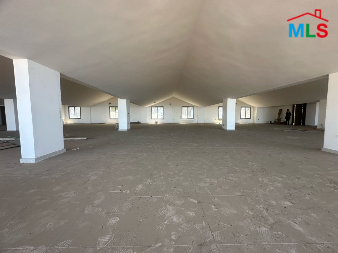 Spacious Roof Office For Rent in Mtayleb