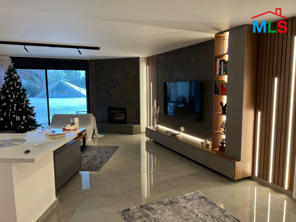 Furnished Renovated High-End Chalet For Rent In Faqra