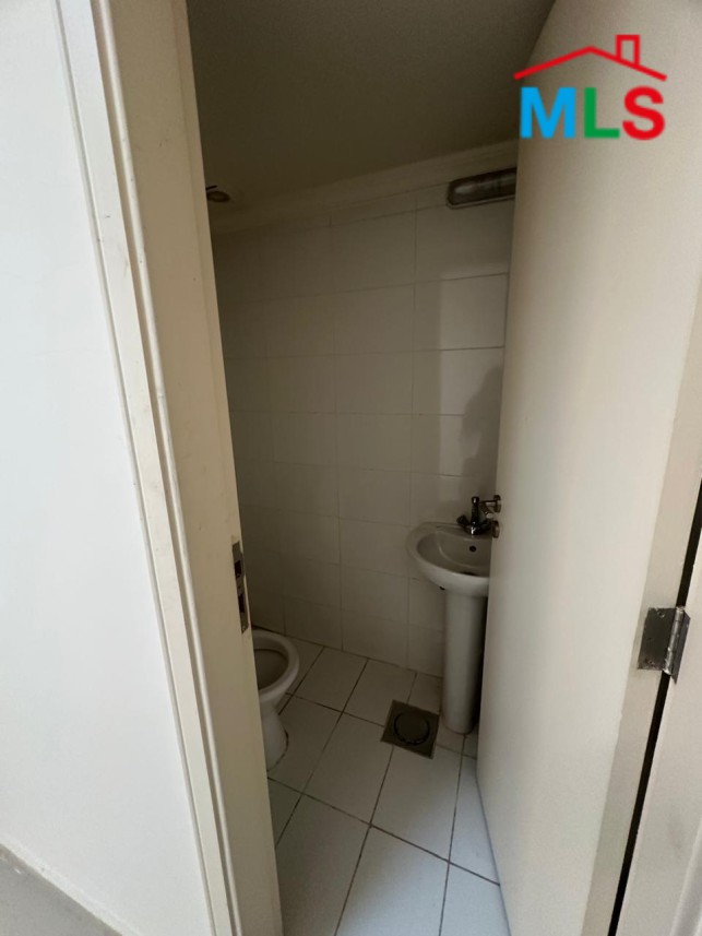 65 SQM Office For Rent in Mtayleb