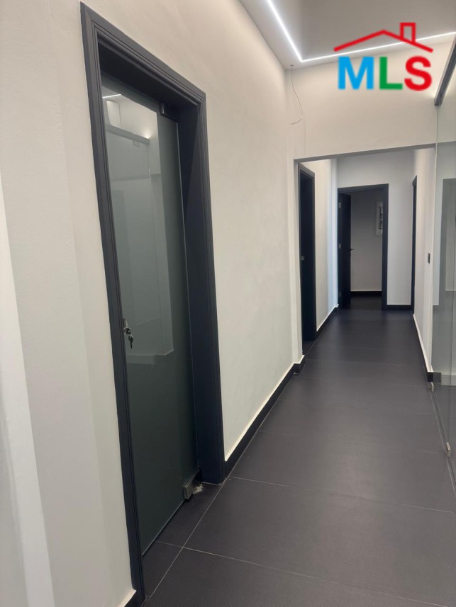 Fully Furnished And Decorated Office For Rent in Downtown
