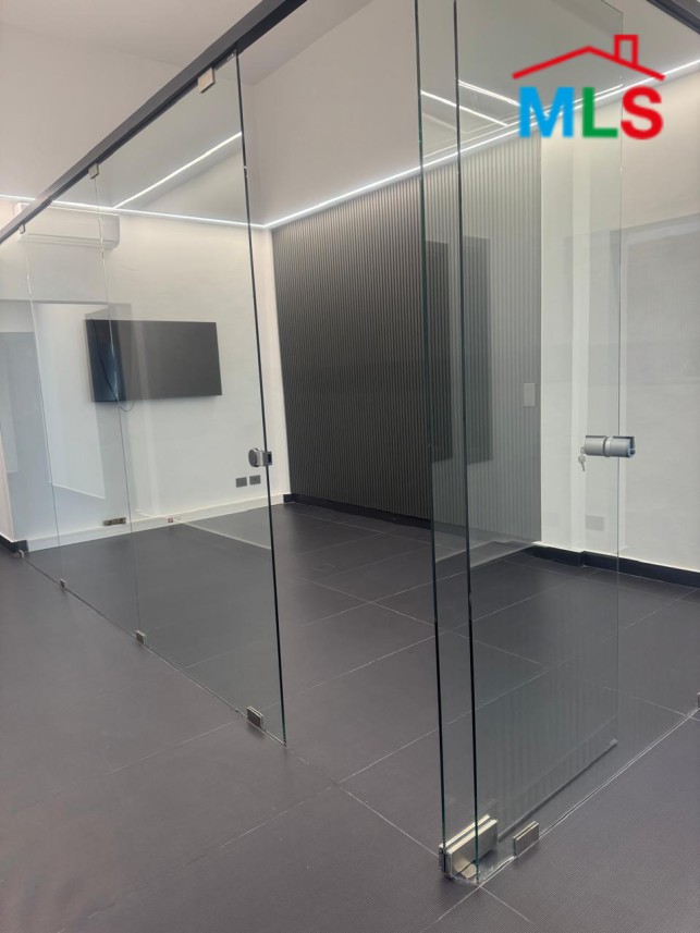Fully Furnished And Decorated Office For Rent in Downtown